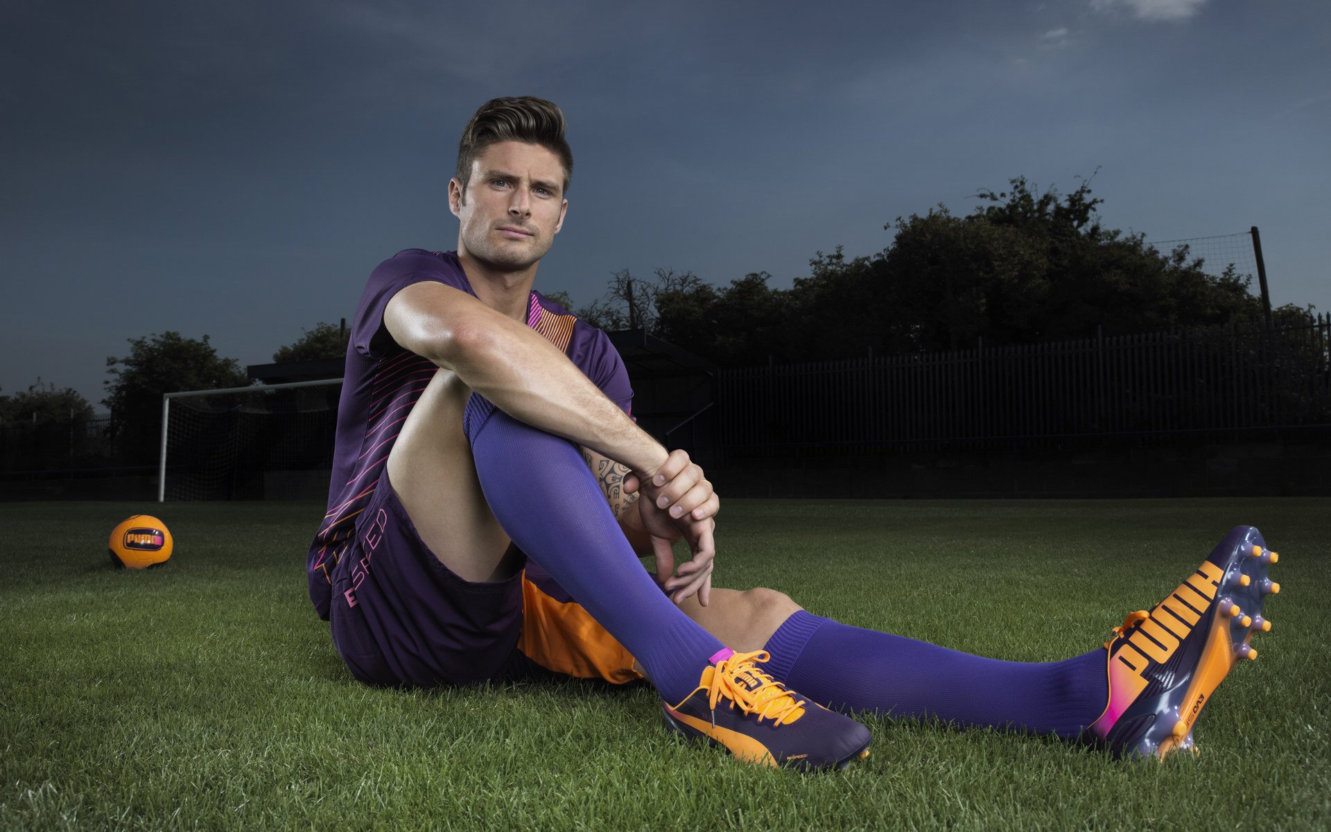 卡瓦哈尔的夜舞，F1街道赛之夜的唯一胜利法则